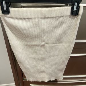 Small Lightly used White Ribbed Knit Skirt